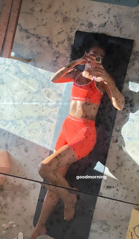 masturbation spritzen onlyfans nacktheit nette archiv