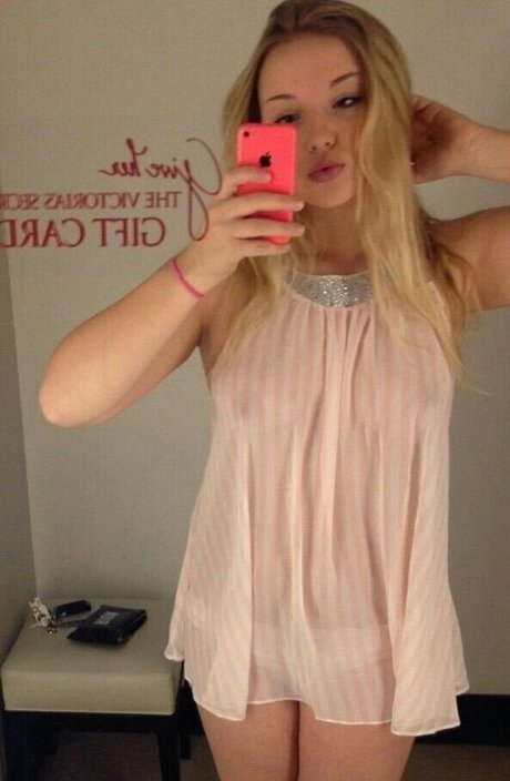 Dove Cameron freie fotos