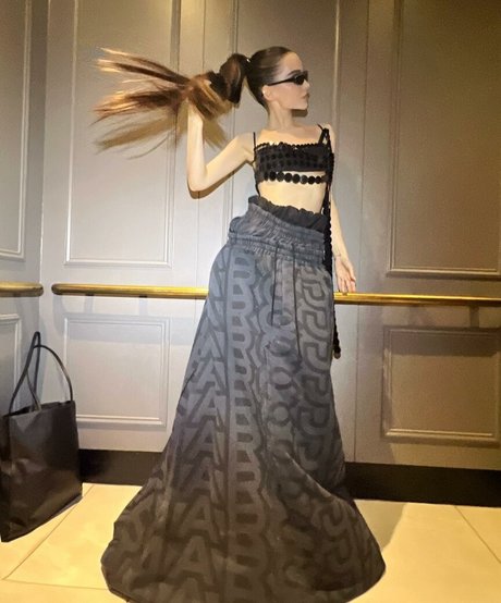 Dove Cameron xxx hübsche foto