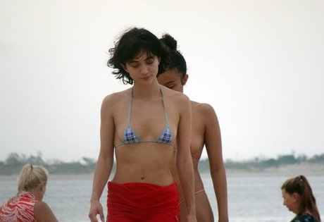 Rowan Blanchard porno kunst archiv