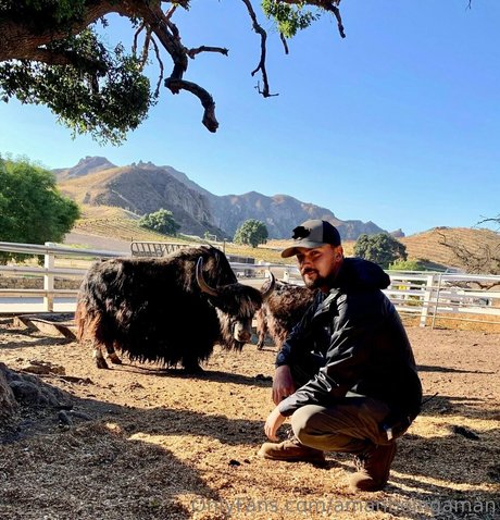 amanbeingaman xxx top bilder