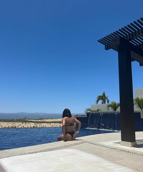 Mackenzie Ziegler hübsche kunst archiv