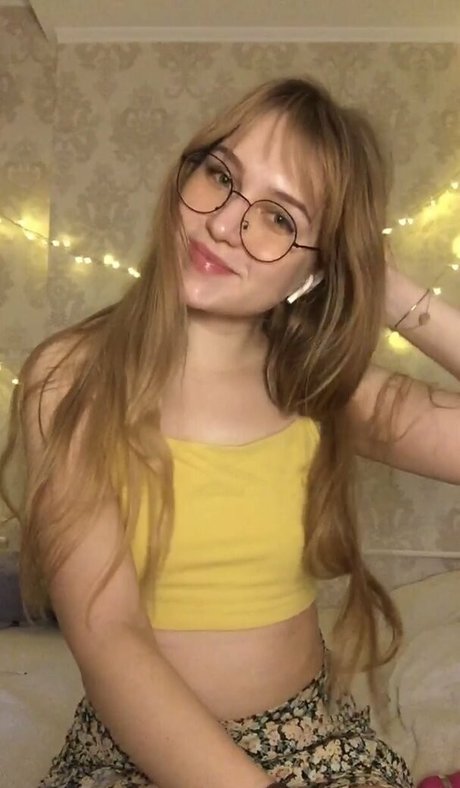 baby333rlia nette pornostar foto