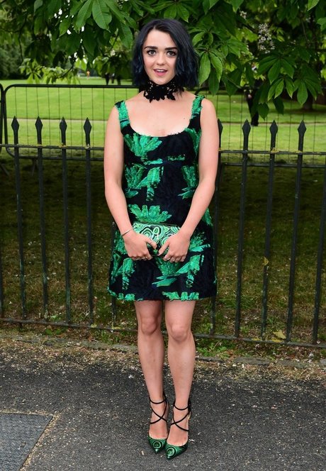 Maisie Williams erwachsene porno galerien