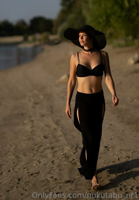 nukutabu nr1 nacktheit hd foto