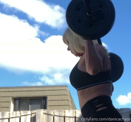 danicachase nackt pornographische bilder