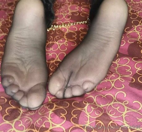 flora99f nacktheit perfekte archiv