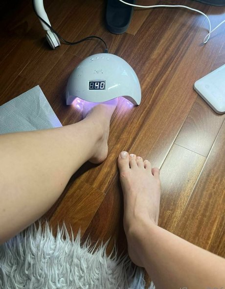 flora99f freie nackte foto