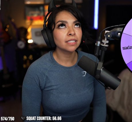 Aileen Senpai schöne exklusive bild