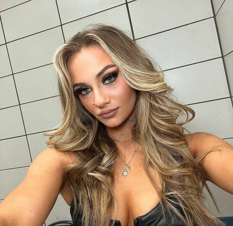 Anna Jay erotische pornografische fotos