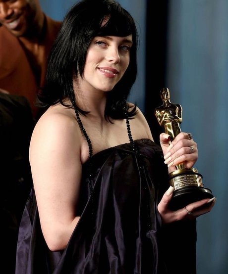 jungfrau-onlyfans sexy top archiv