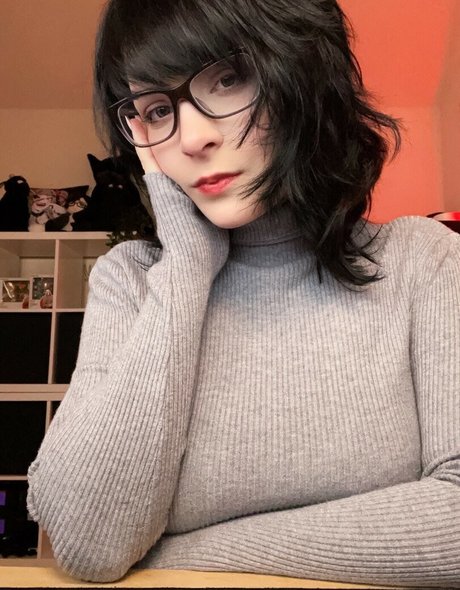 Hiso Neko sexy nacktheit archiv