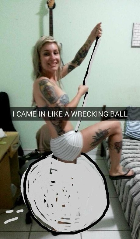 Mariana Ayres kunst hübsche galerien