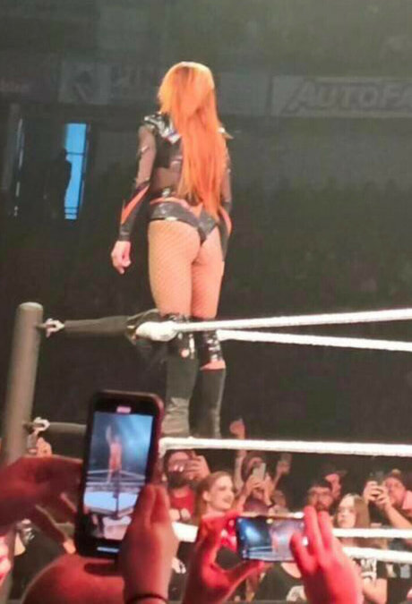 Becky Lynch perfekte porno foto