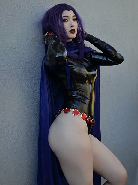 Caytie Cosplay freie pornostar bild