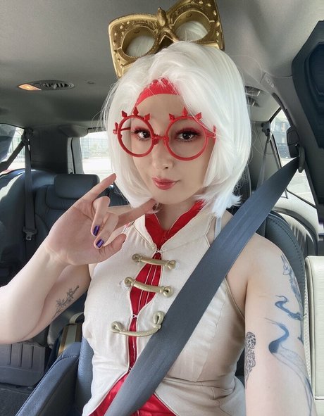 Caytie Cosplay erotische nackte galerien