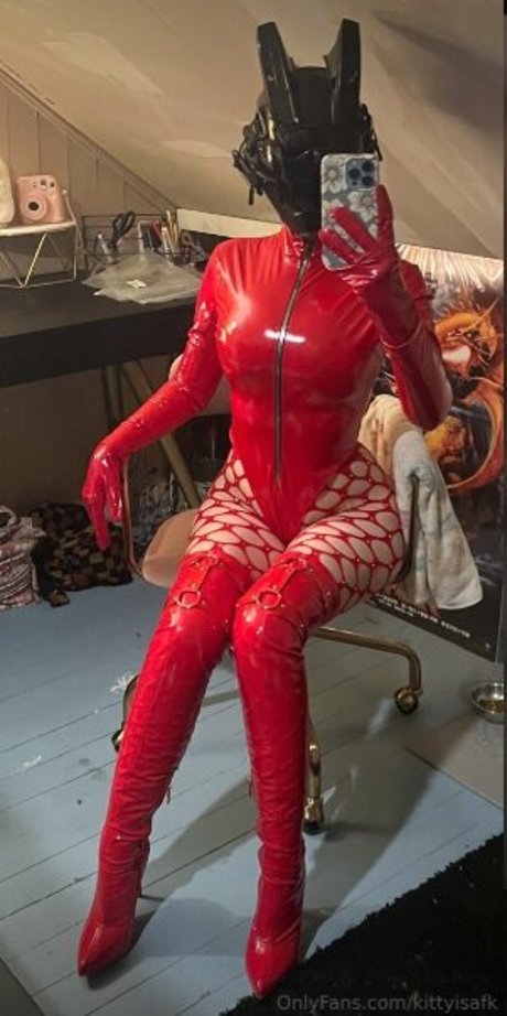 Korinonymous top nacktheit foto