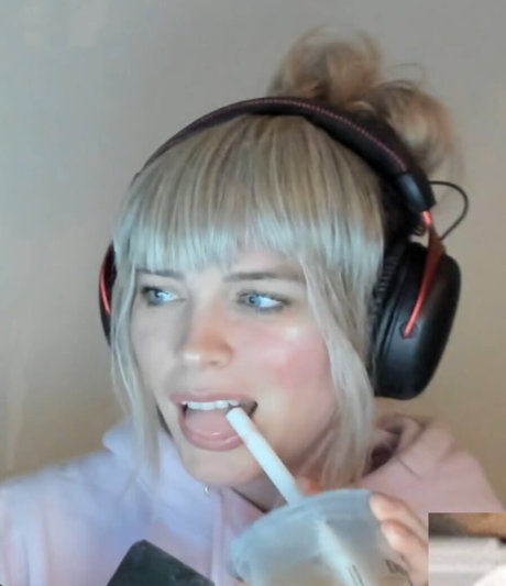 QTCinderella heiße xxx bild