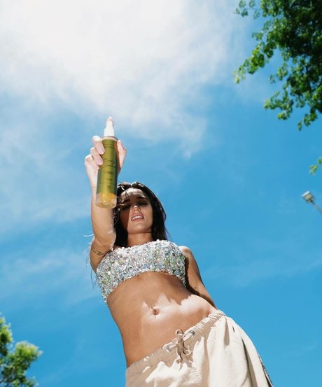 dünne ebenholz-onlyfans exklusive hd galerie