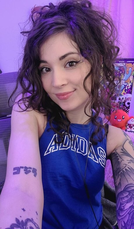 MelonieMac hd akt foto