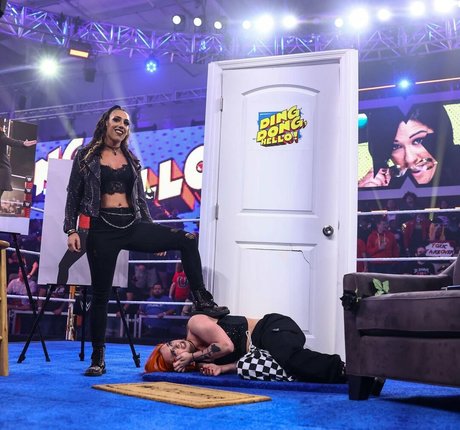 Jacy Jayne porno kostenlose galerien