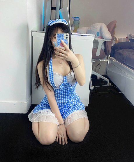 sylvieaeri nackt sexy bild