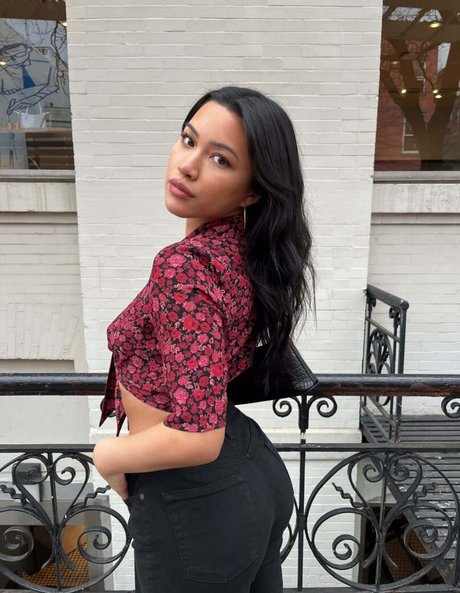 asiatische männliche onlyfans top akt galerien