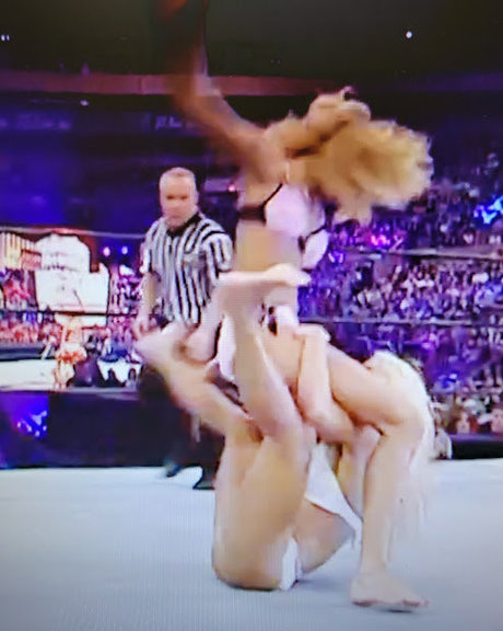 fitnessstudio-leggings onlyfans erotische sex bild