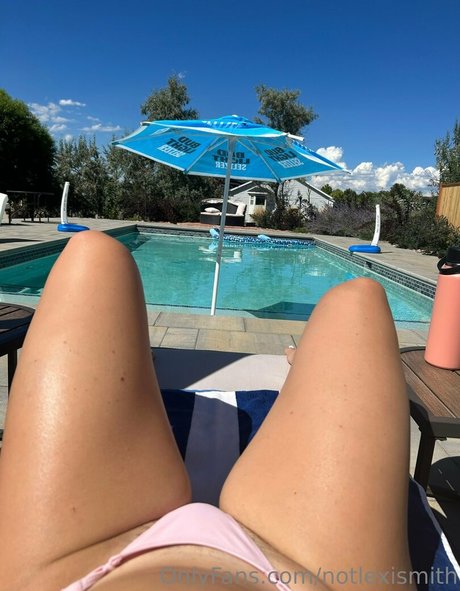 notlexismith nackt kostenlose bild