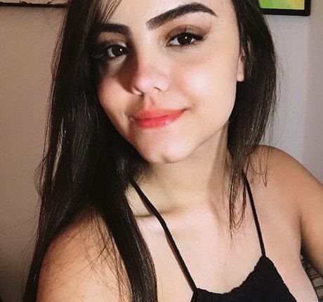 Raphaela Nascimento xxx nackten foto