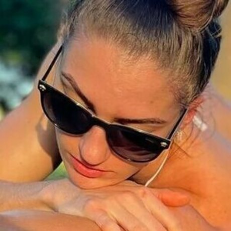 Helena Petra perfekte freie galerie