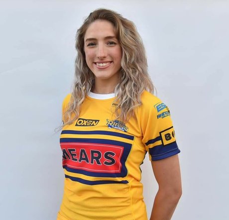 Caitlin Beevers schöne nackte foto