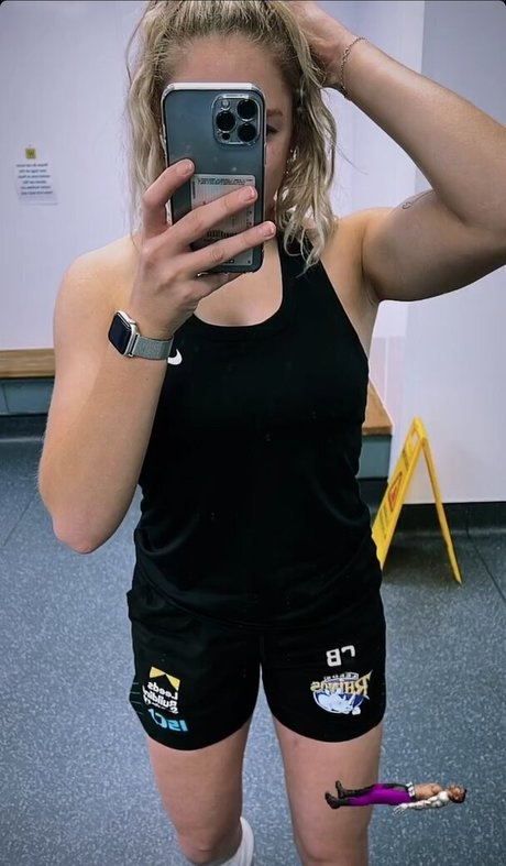 Caitlin Beevers hübsche hd bilder