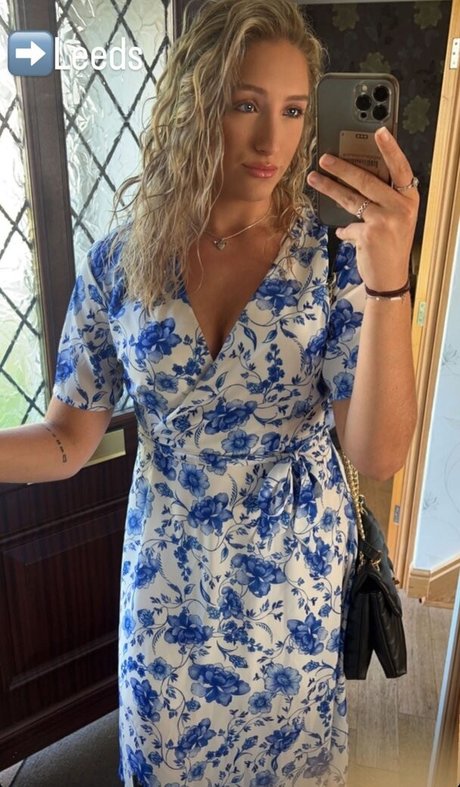 Caitlin Beevers sexy pornostar galerien