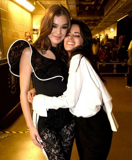 teen ladyboy onlyfans nackt freie foto