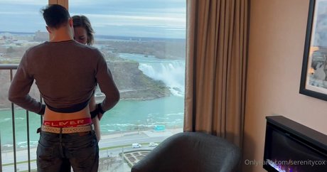 serenitycox erwachsene nacktheit galerie