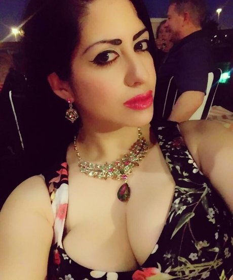 Jennifer Cortez top schöne bilder