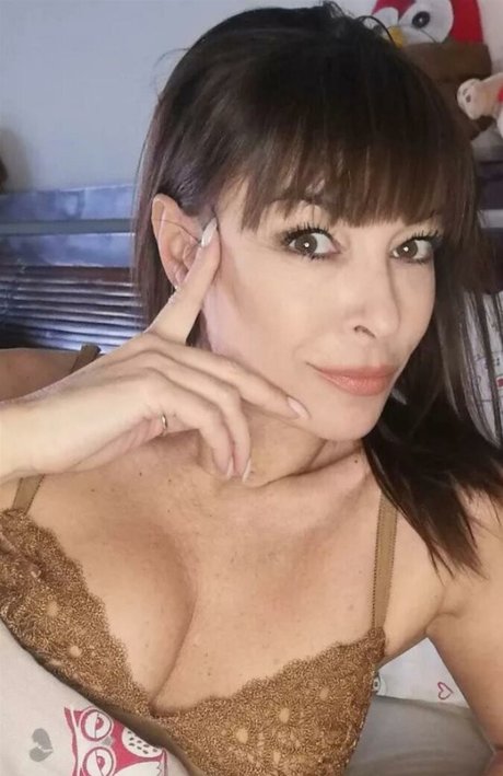 Sheila Capriolo schöne akt fotos