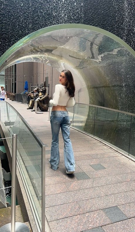 dünne brünette nur fans perfekte schöne bilder