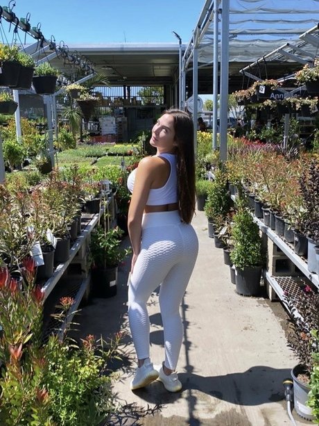 schlampe milf onlyfans exklusive schöne foto