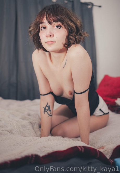 blonde zierliche onlyfans hd pornografische bilder