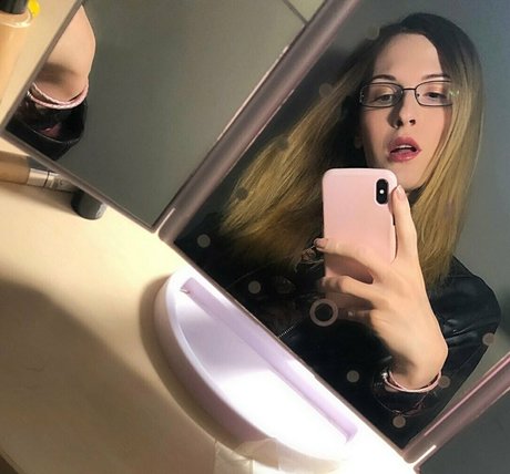 ts avy white pornostar bilder