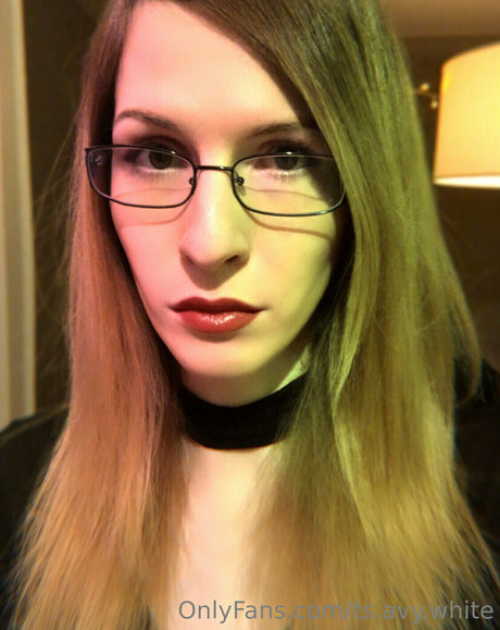 ts avy white hübsche schöne galerien