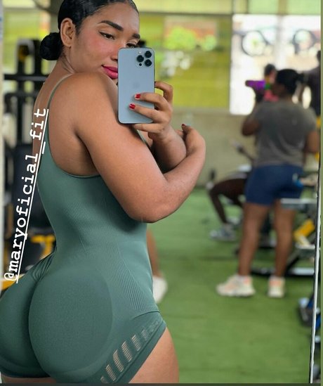 maryoficial fit hd sexy galerien