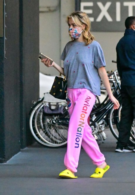 Kiernan Shipka nackte bilder