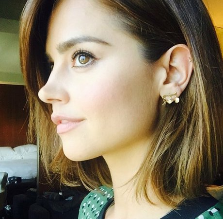 Jenna Coleman xxx bild