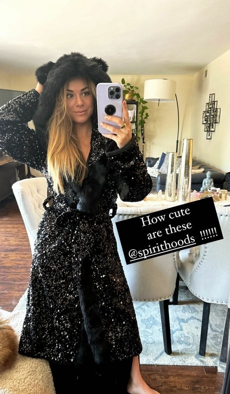 Nikki Leigh nackte foto