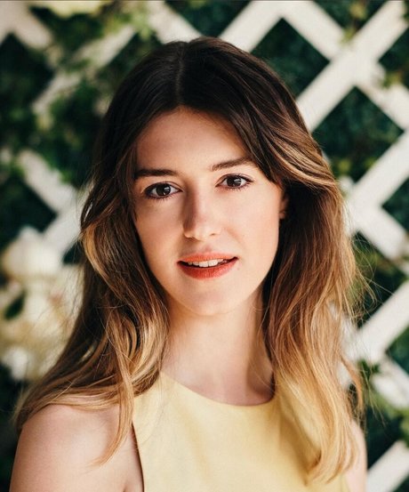 Daisy Edgar Jones model nackten galerie