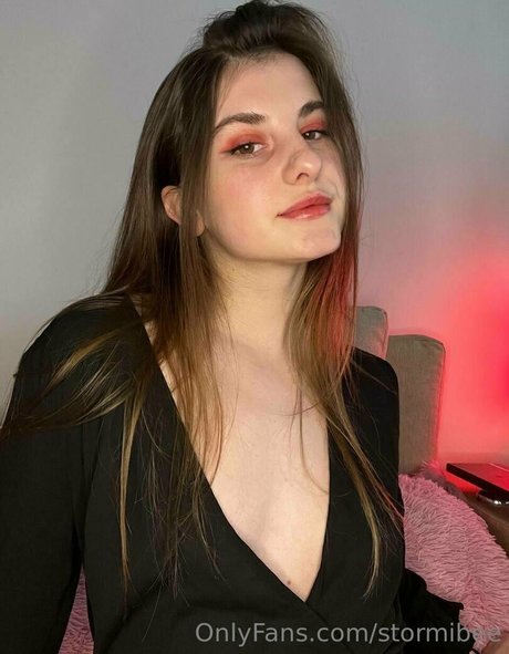 stormibee hübsche akt bilder