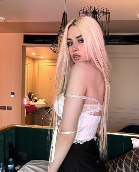 Morana Battory model kostenlose fotos